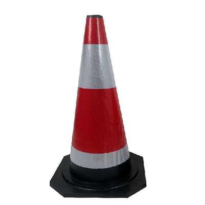 謀福 70CM反光路錐 橡膠路錐 塑料路錐 路障錐 雪糕筒桶 交通錐桶 交通設(shè)施 70cm橡膠反光路錐 宏興家具五金 【價格 圖片 品牌 報價】-蘇寧易購